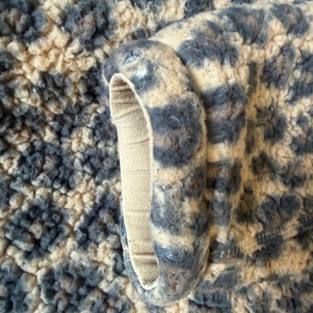 Abercrombie & Fitch Leopard Sherpa
Jacket Womens M Half Zip Fleece Cozy
Y2K - Picture 14 of 14